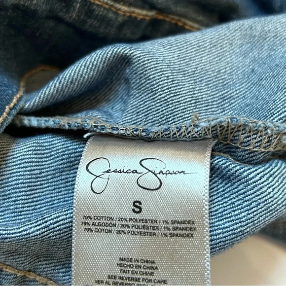Women’s Jean/Denim jacket. Size small. Jessica Simpson. Stretchy. - Picture 6 of 7